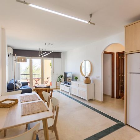 Bonito Apartamento En Primera Linea De Playa Естепона Екстериор снимка