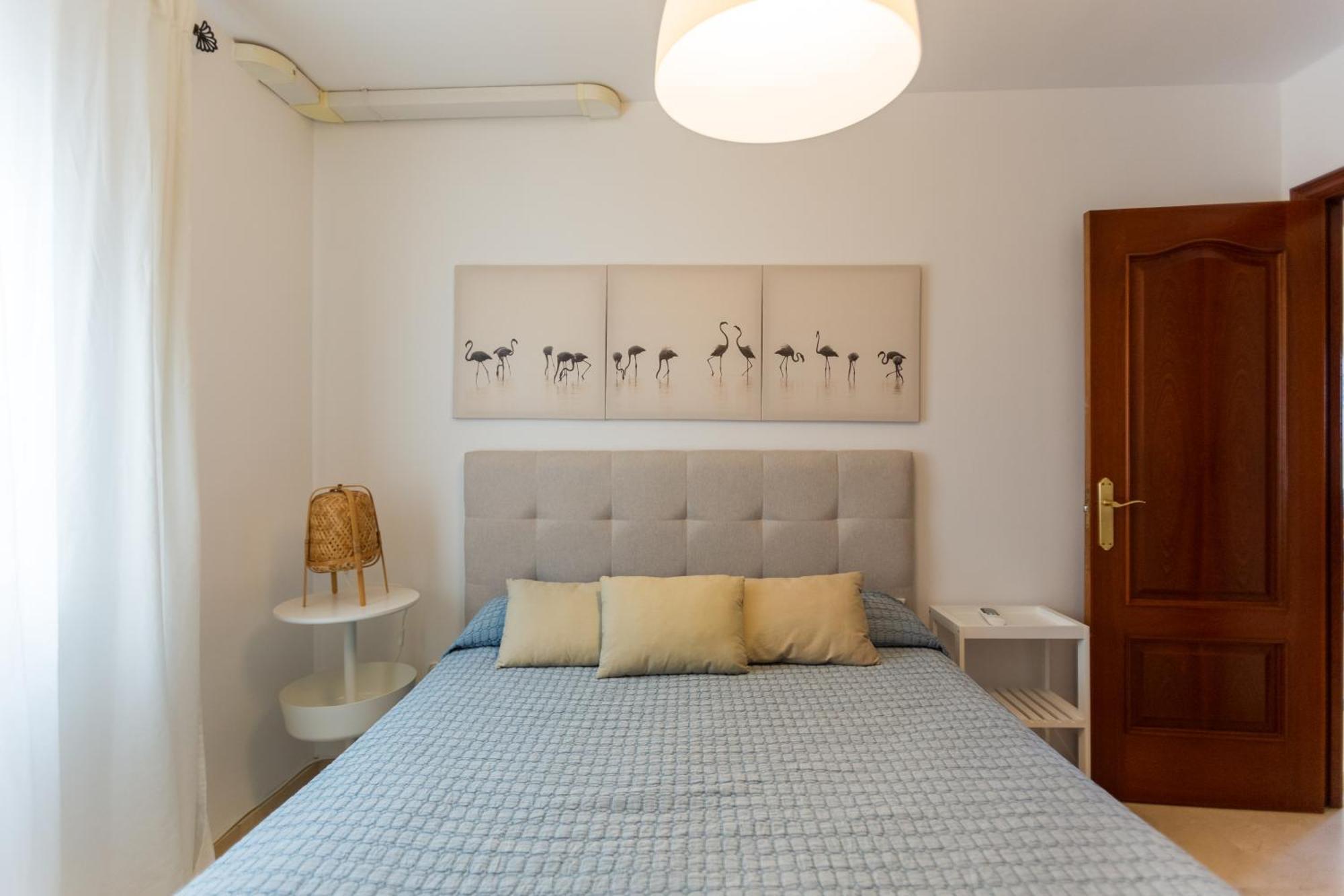 Bonito Apartamento En Primera Linea De Playa Естепона Екстериор снимка