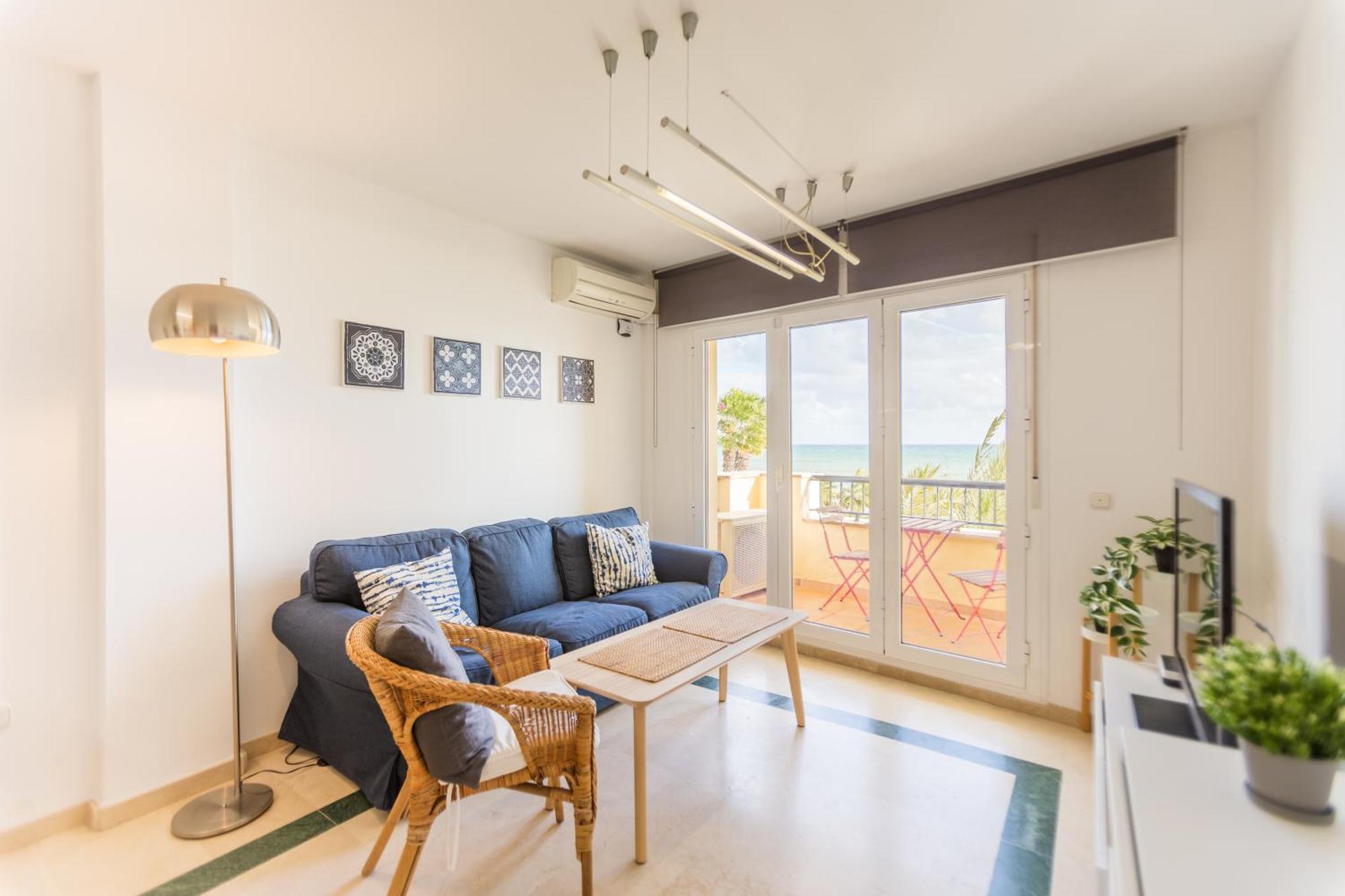 Bonito Apartamento En Primera Linea De Playa Естепона Екстериор снимка